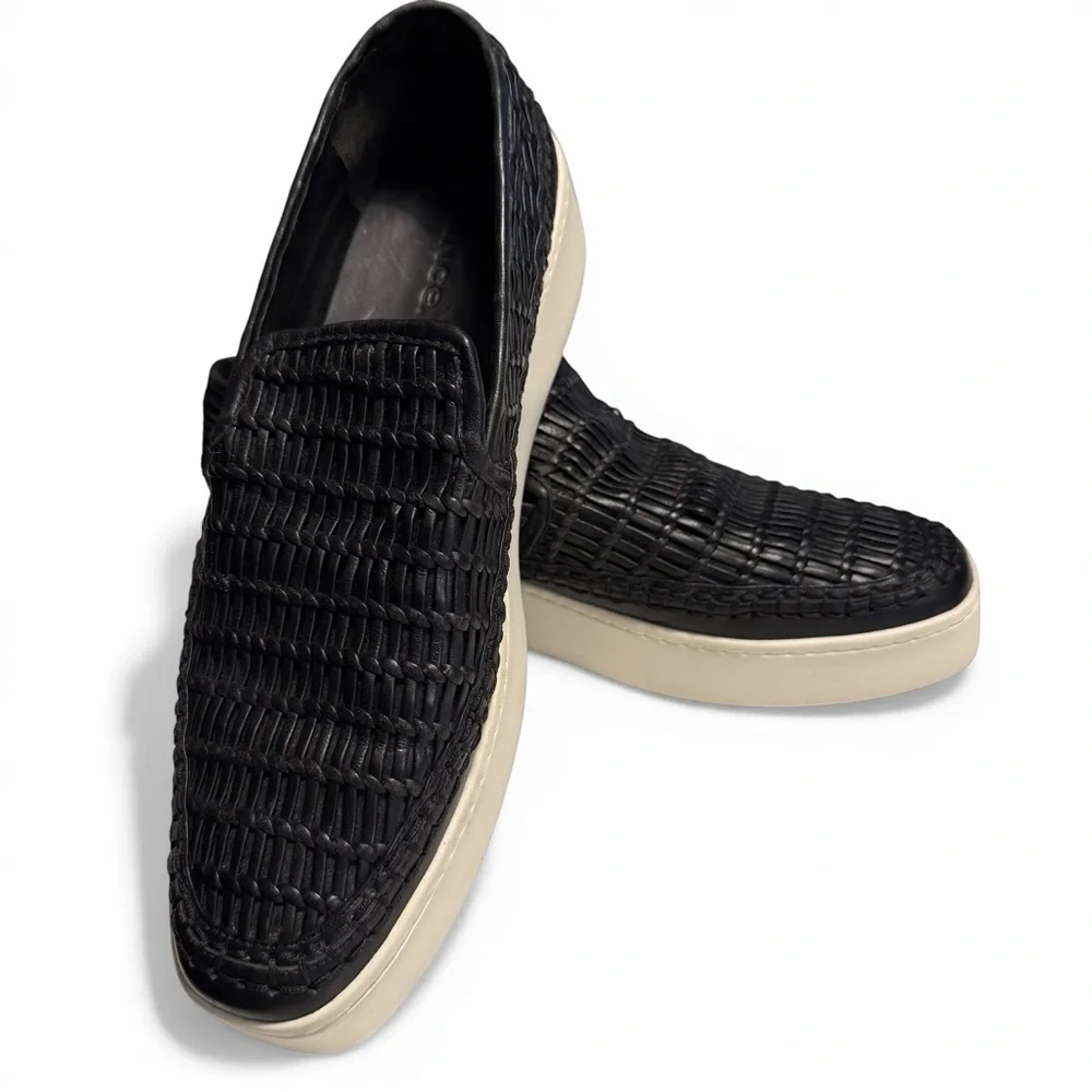 5 for $25!! VINCE PLATFORM SNEAKERS